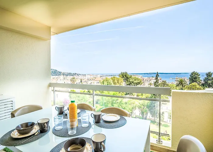 Parc-2 By Interhome * Cannes